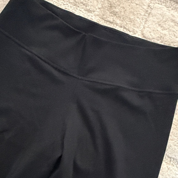 Nike Black Women's Leggings - Picture 4 of 6